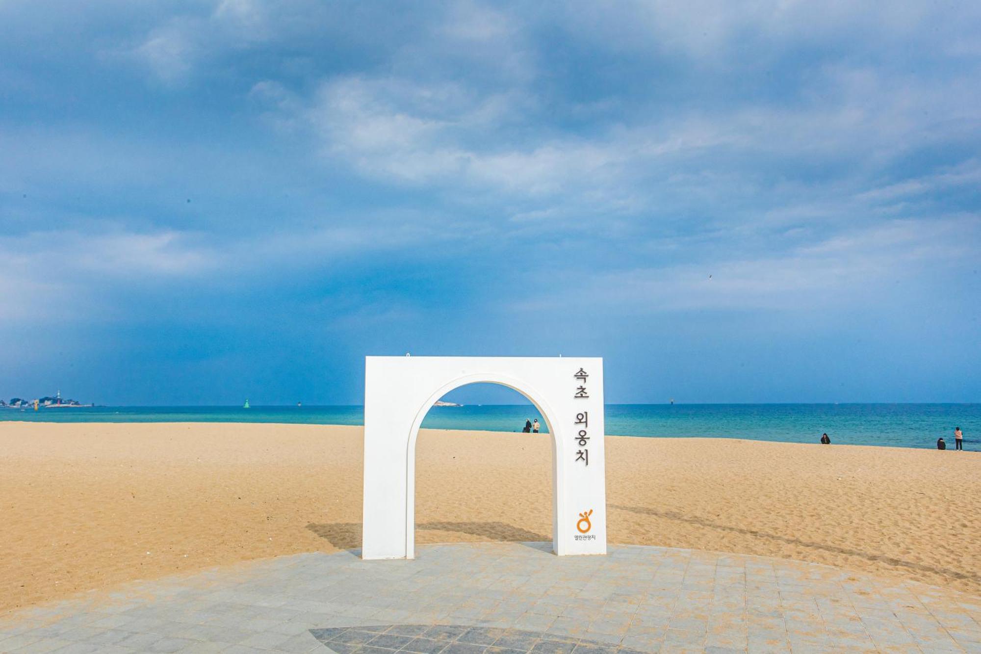 Sokcho Santolini Pension Exterior photo